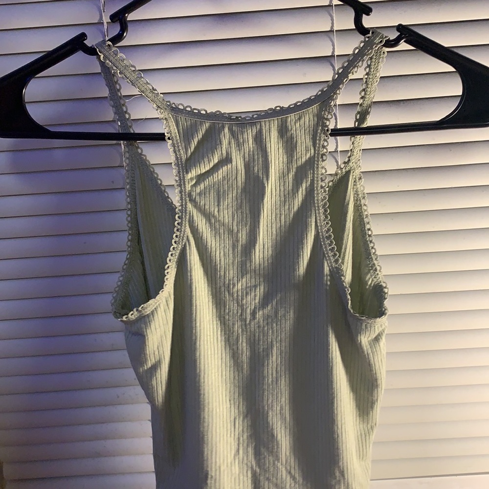 Tank top - Picture 3 of 3